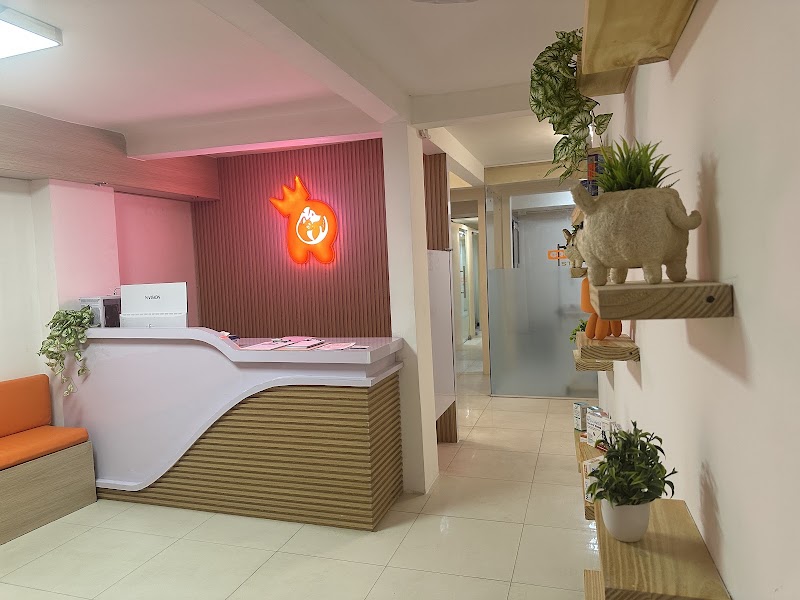 Royal Petcare Veterinary Clinic by SanCorBab — photo
